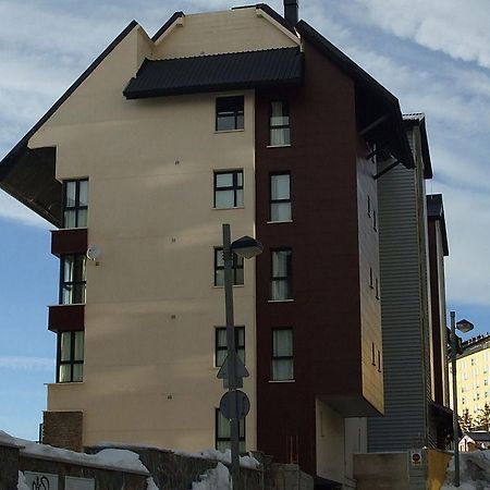 Apartamentos Monte Oiz Asn Sierra Nevada Luaran gambar
