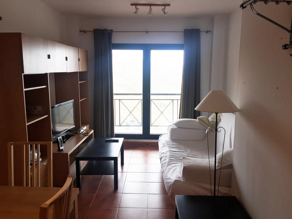 Apartamentos Monte Oiz Asn Sierra Nevada Luaran gambar