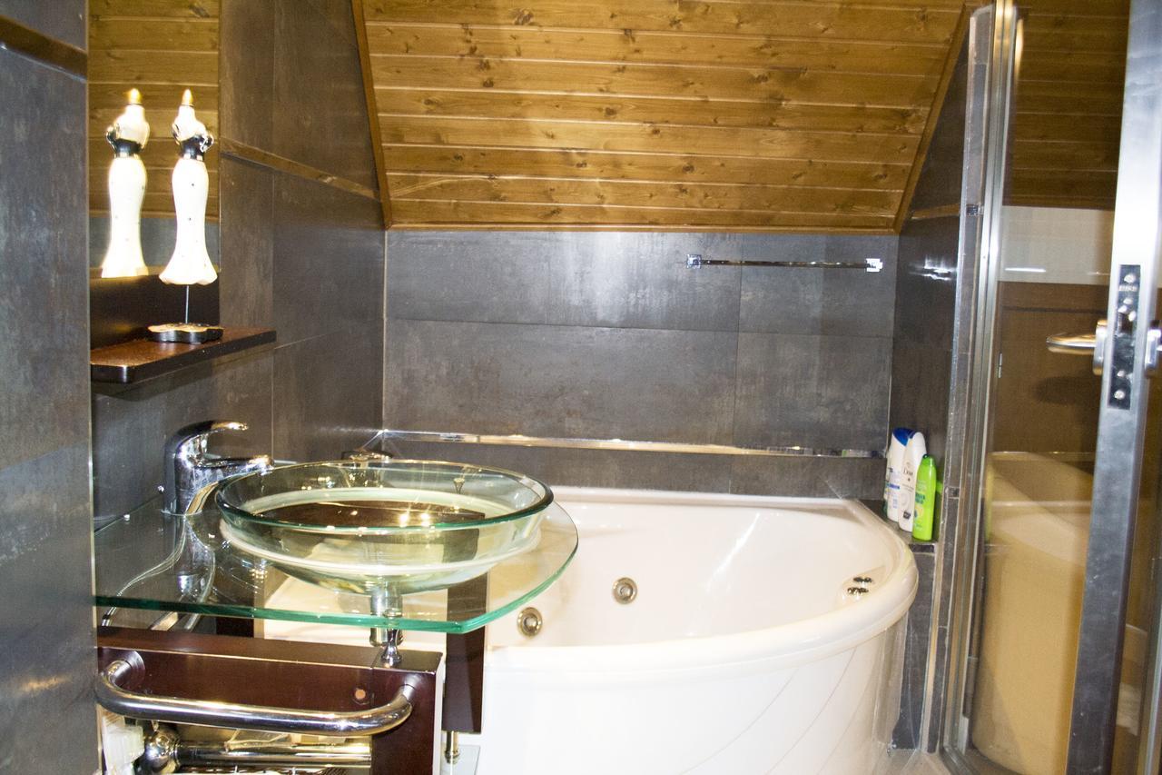 Apartamentos Monte Oiz Asn Sierra Nevada Luaran gambar